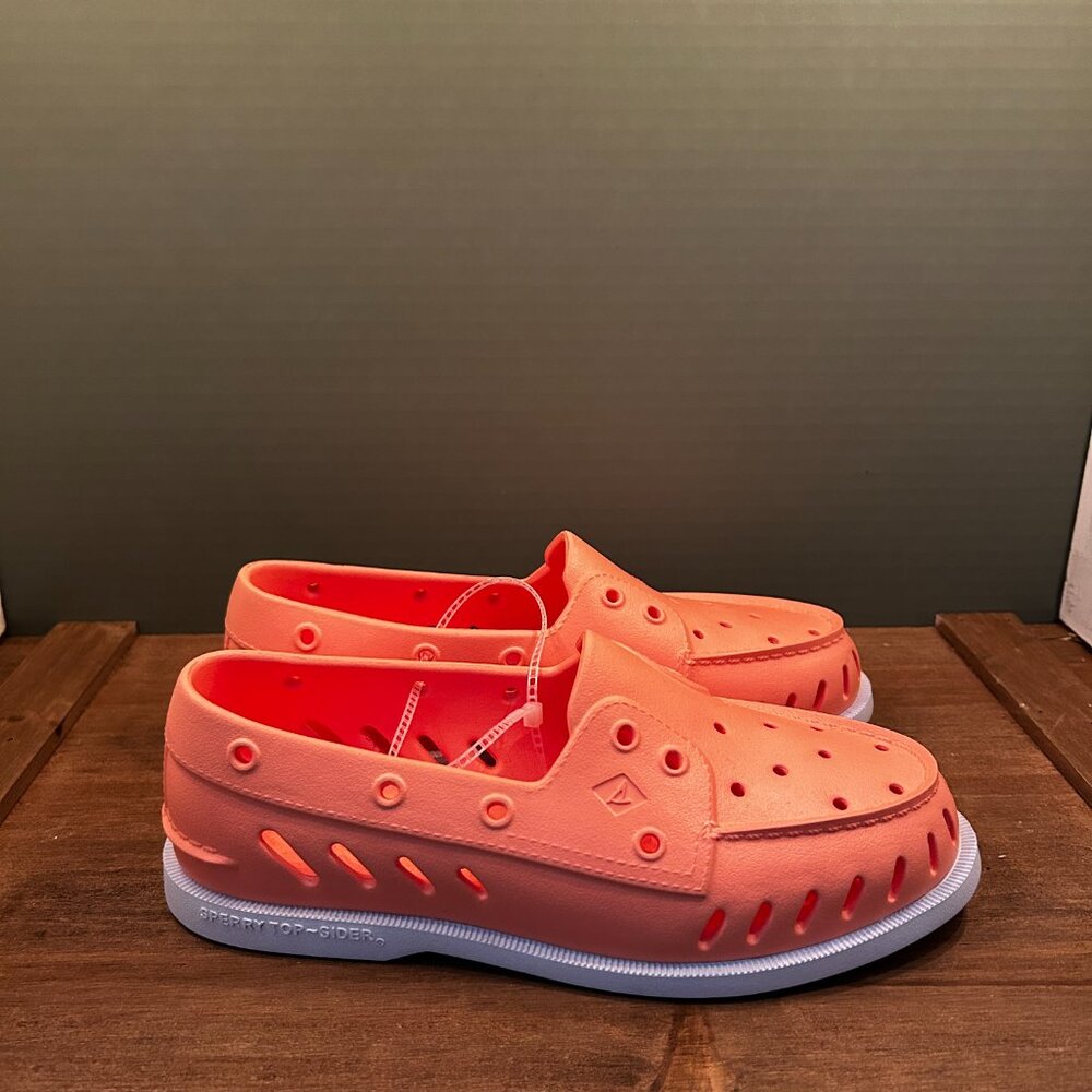New Sperry Women's Authentic Original Float Boat Shoe 8M, Peach Pink